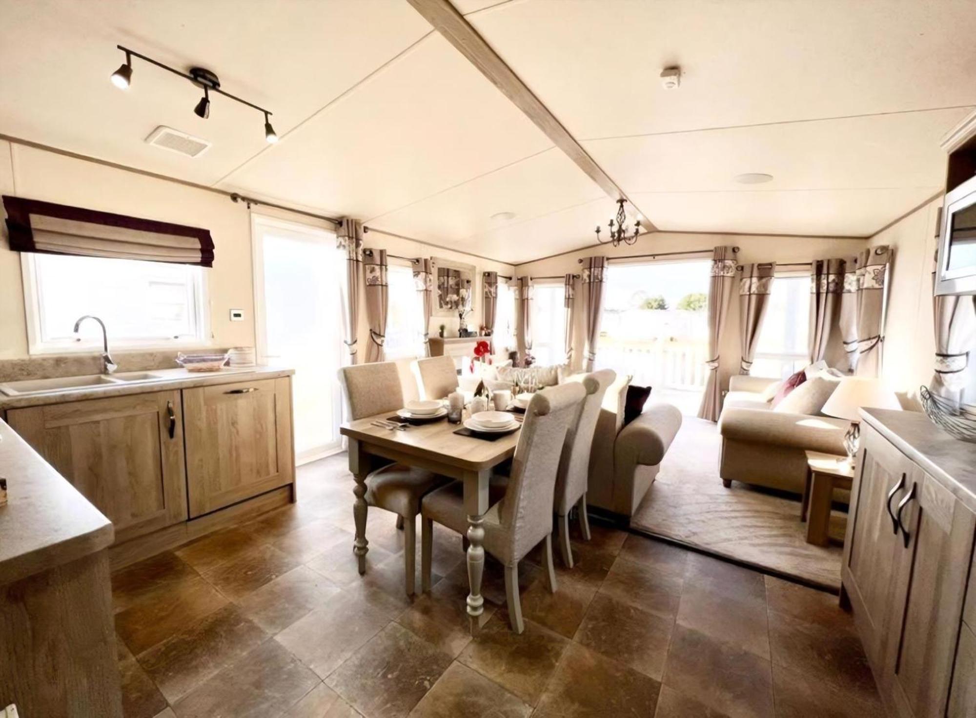 Stunning Caravan With Full Lake View At Southview Holiday Park Ref 33004Ml Skegness Εξωτερικό φωτογραφία